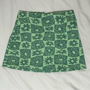 xs green mini skirt💚